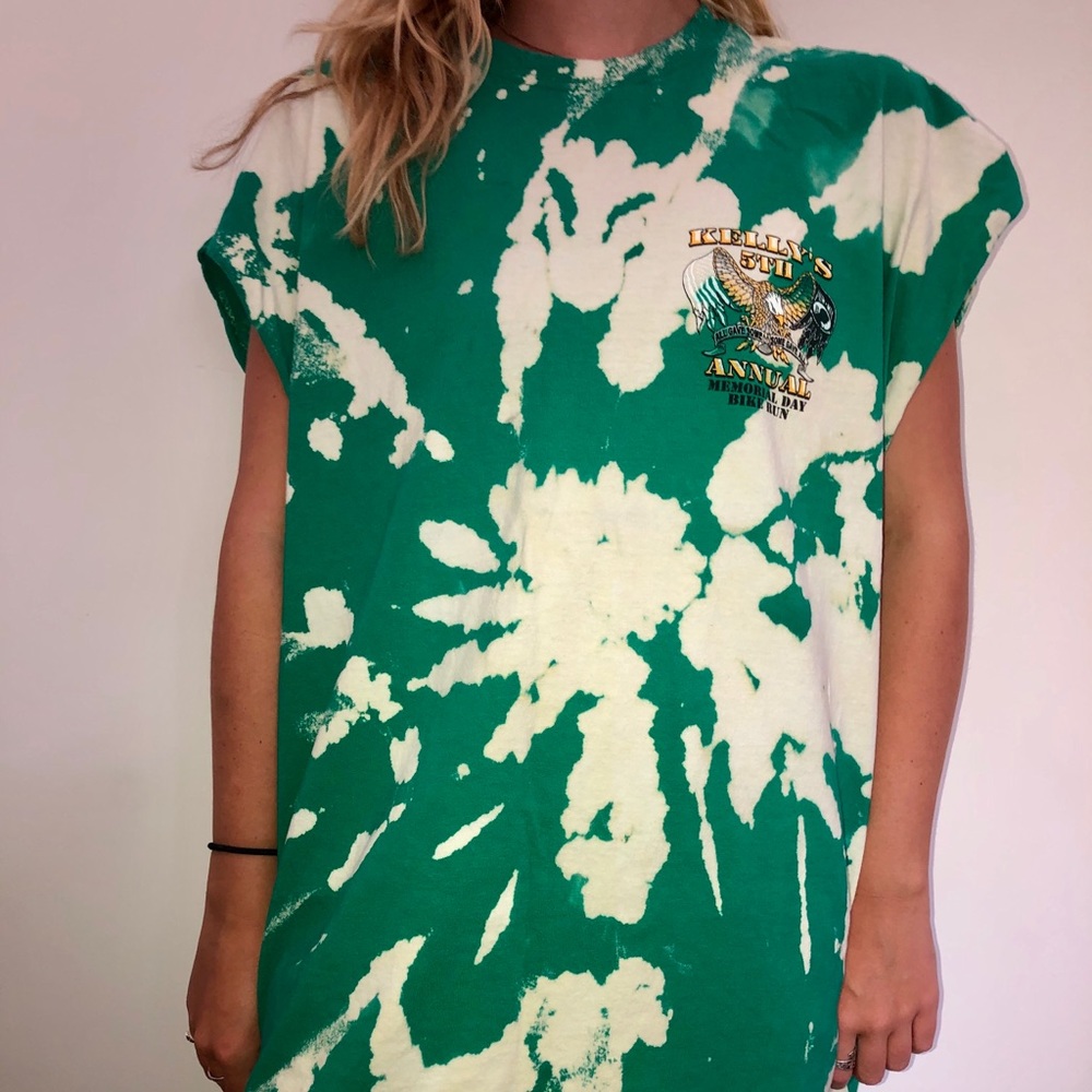 💛☘️ACID WASH☘️💛 BIKE WEEK Oversized Cutoff